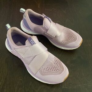 Tiem slipstream spin shoes with SPD clips included